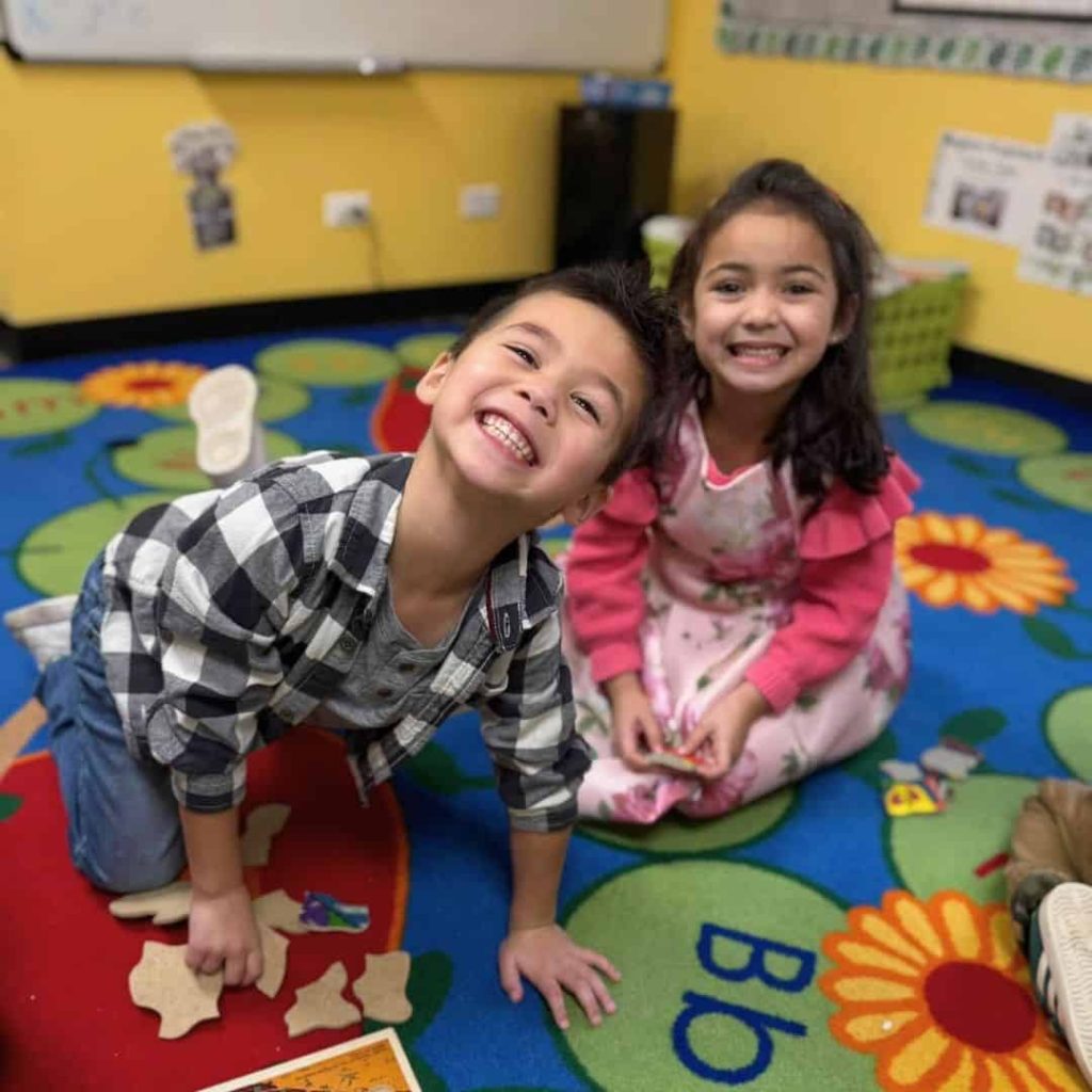 smiling-children-gloryland-preschool-grayslake
